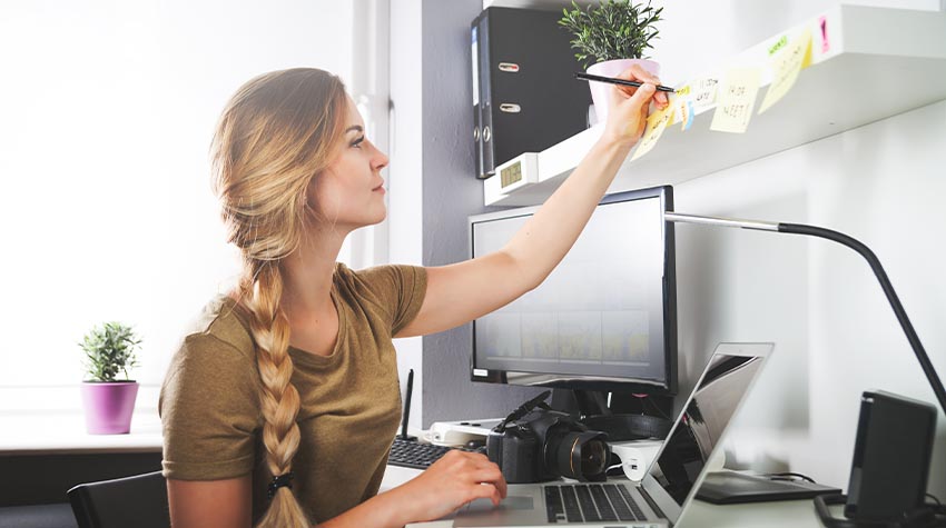 Mit Selbstorganisation besser durchs Homeoffice. © Adobe stock, leszekglasner